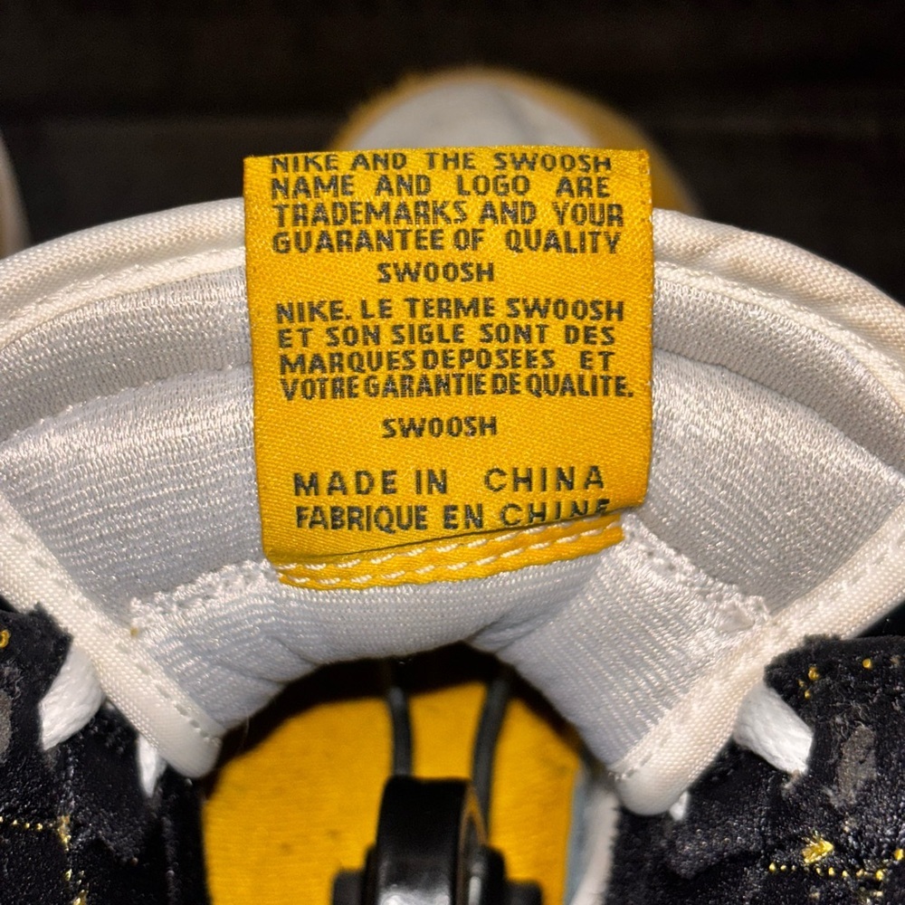 Youth Air Jordan 1 Retro High OG 'Yellow Ochre' sneakers SZ 6.5​ - Picture 15 of 15